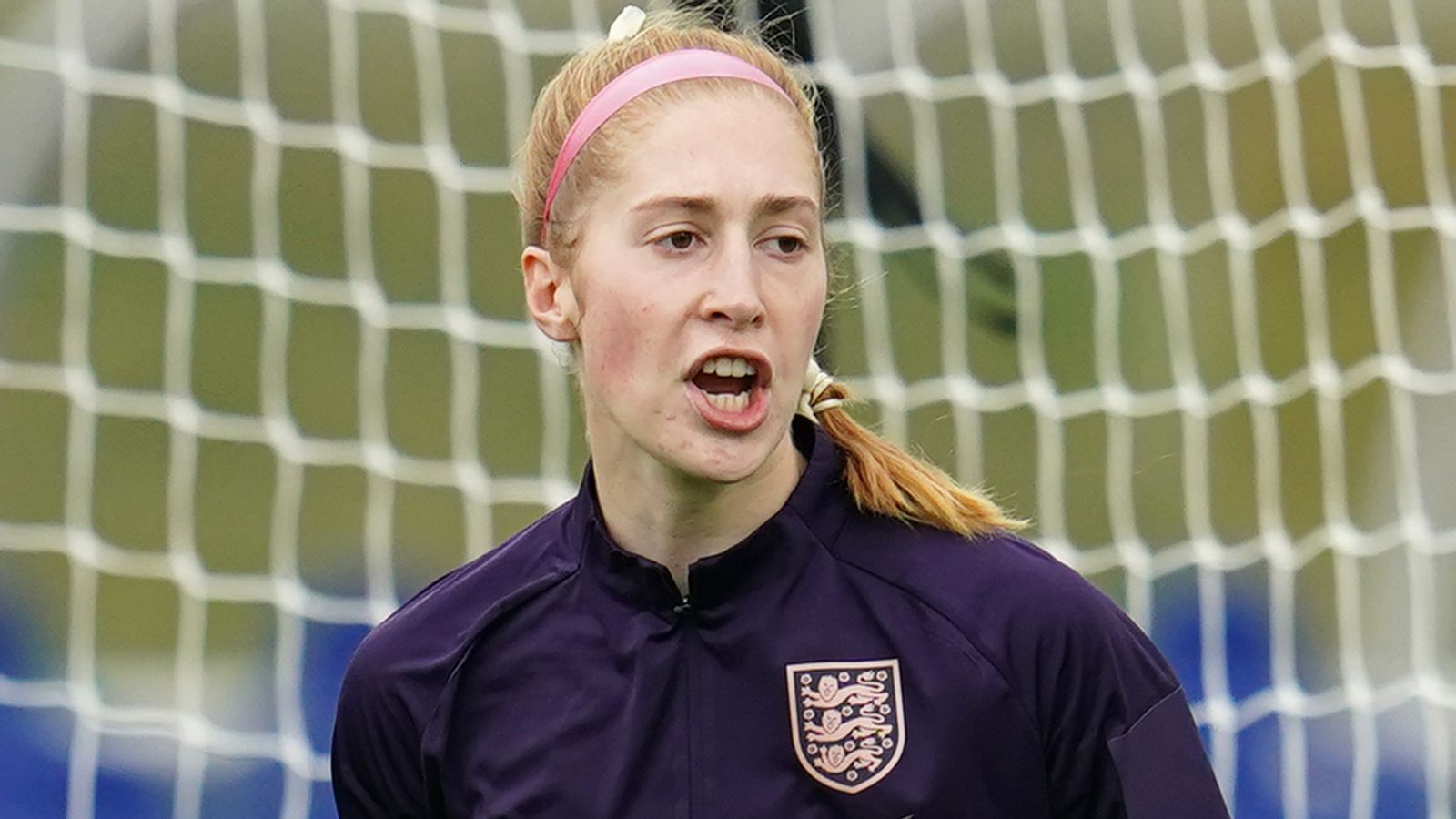 Man City Women sign goalkeeper Sandy MacIver from Everton Women