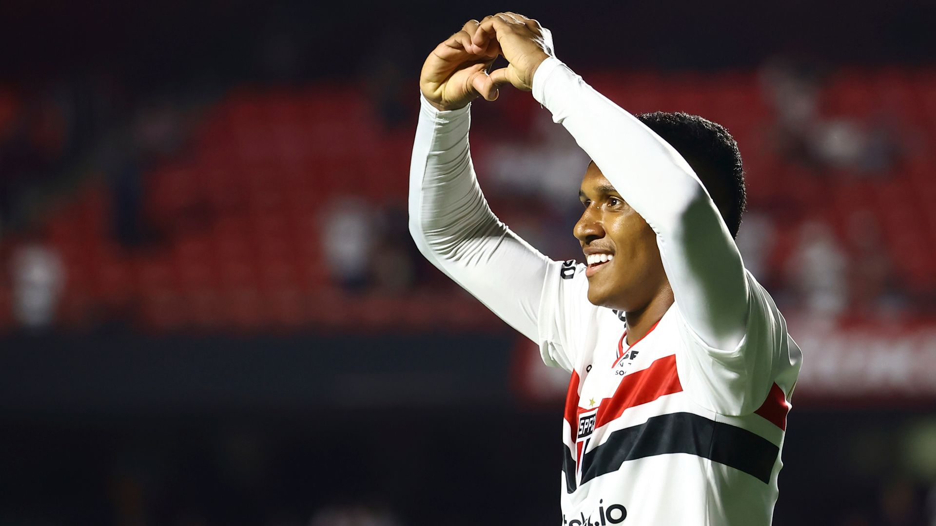 Arsenal confirm signing of Brazilian Marquinhos from Sao Paulo
