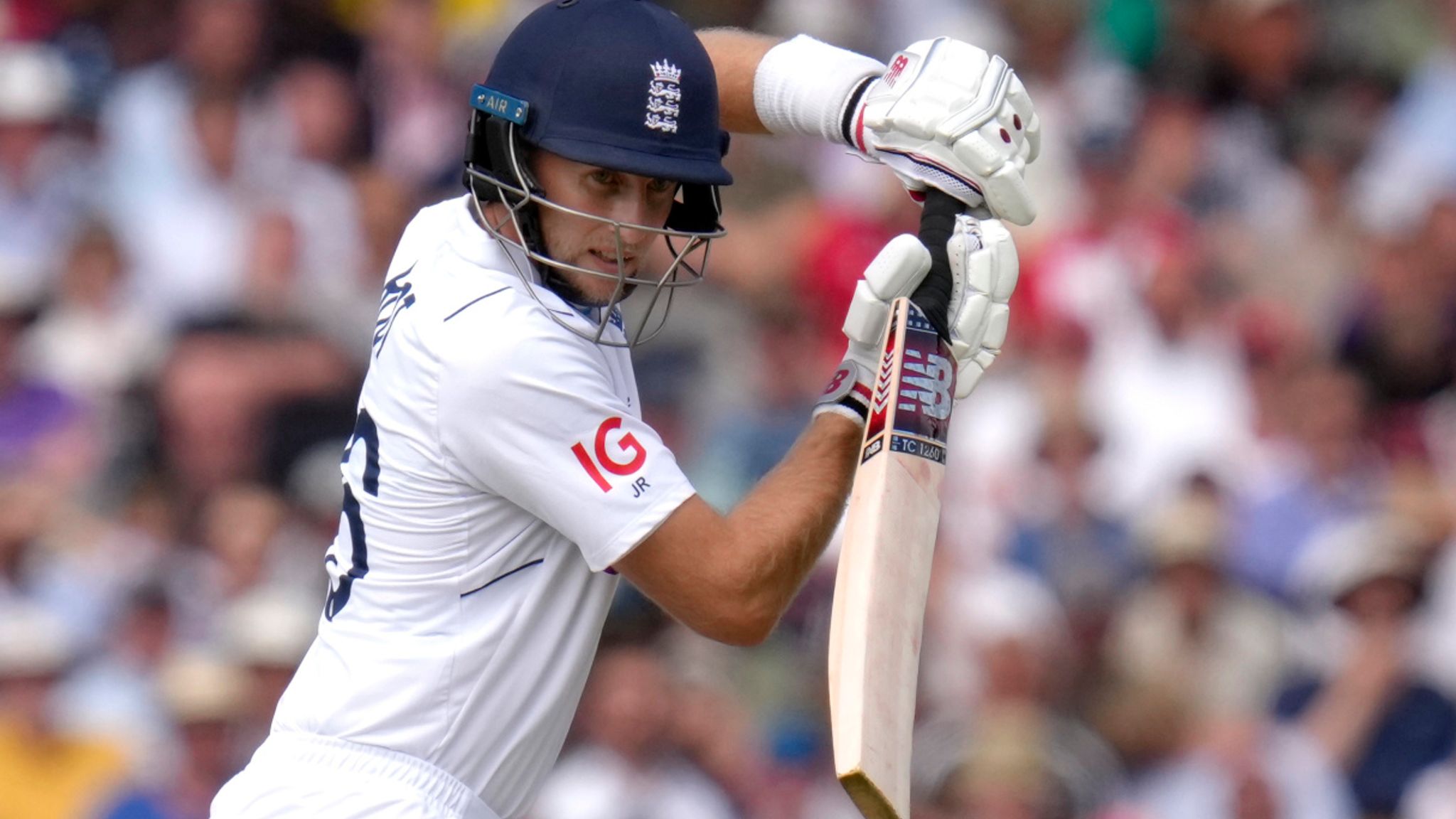 Joe Root becomes second English batter to score 10,000 Test runs