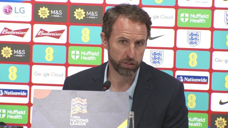 Gareth Southgate: FA memberi tahu manajer Inggris bahwa pekerjaannya aman meskipun ada hasil Nations League |  Berita Sepak Bola