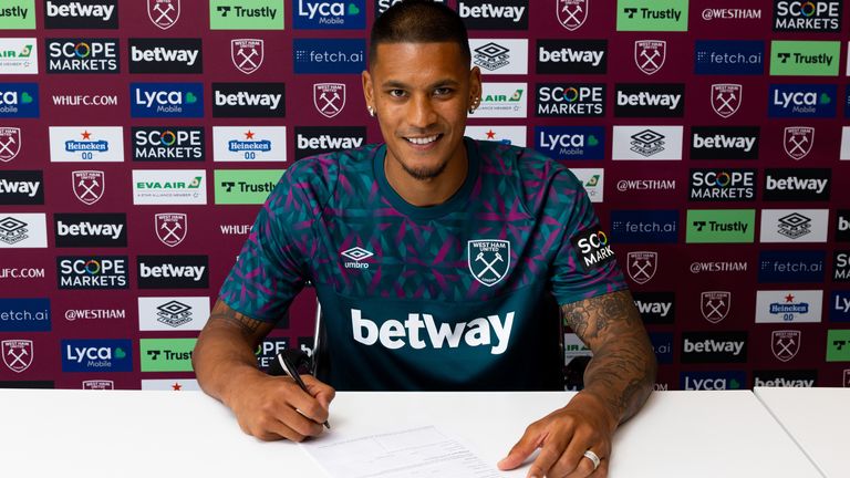 Areola has completed his permanent move to West Ham (Credit: West Ham)