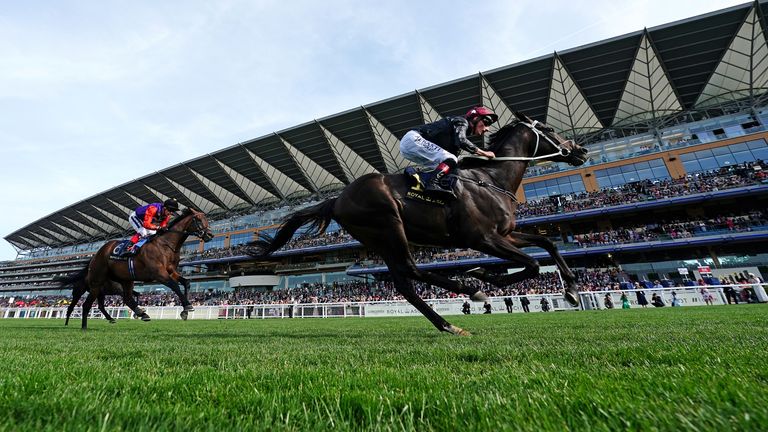 Claymore beats Reach For The Moon to win the Hampton Court Stakes at Royal Ascot