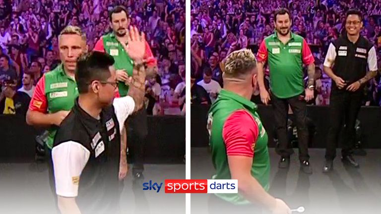 Gerwyn Price imitates Rowby-John Rodriguez&#39;s showboating