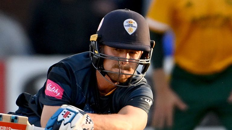 Leus du Plooy's unbeaten 48 helped Derbyshire to victory against Yorkshire