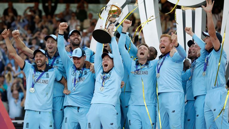 England captain Eoin Morgan lifts the World Cup 