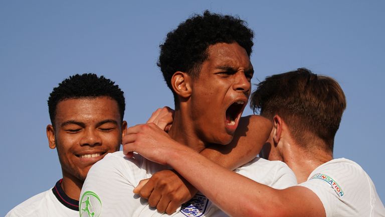 England’s Young Lions through to U19 Euro final after Italy comeback