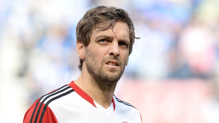 Middlesbrough&#39;s Jonathan Woodgate lines up before the Sky Bet Football League Championship match with Wigan Athletic at the DW Stadium, Wigan. 