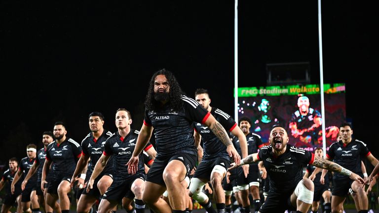 Highlights of the Maori All Blacks' 32-17 win over Ireland in Hamilton