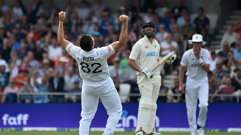 Matthew Potts dismisses Tom Blundell on Day 2 of the third Test at Headingley.