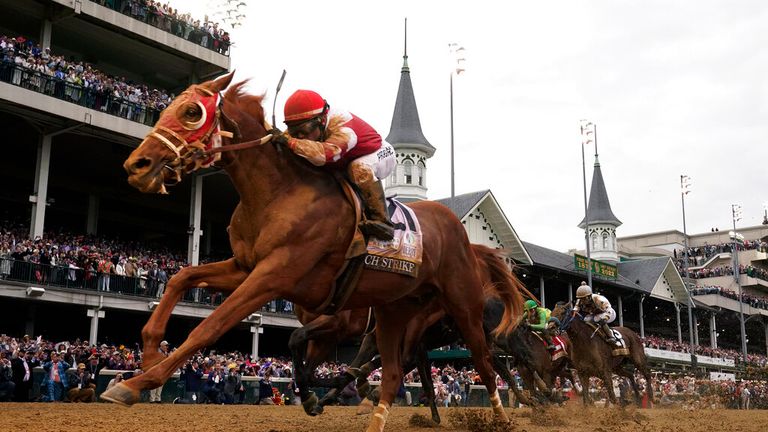 Rich Strike sorprendió al campo del Derby de Kentucky con una victoria de 80/1