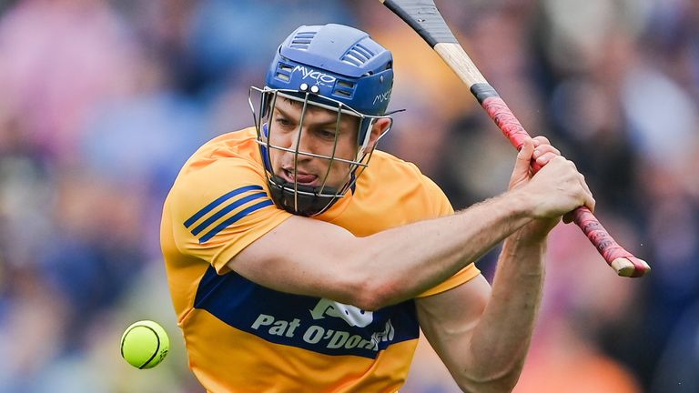 5 June 2022; Shane O'Donnell of Clare during the Munster GAA Hurling Senior Championship Final match between Limerick and Clare at FBD Semple Stadium in Thurles, Tipperary. Photo by Piaras .. M..dheach/Sportsfile