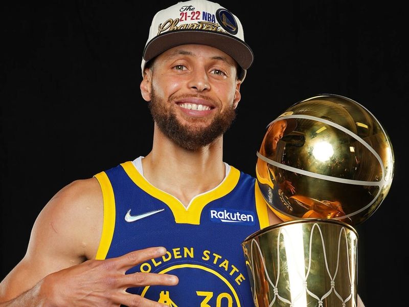 Warriors follow Steph Curry's lead, put rings on their fingers