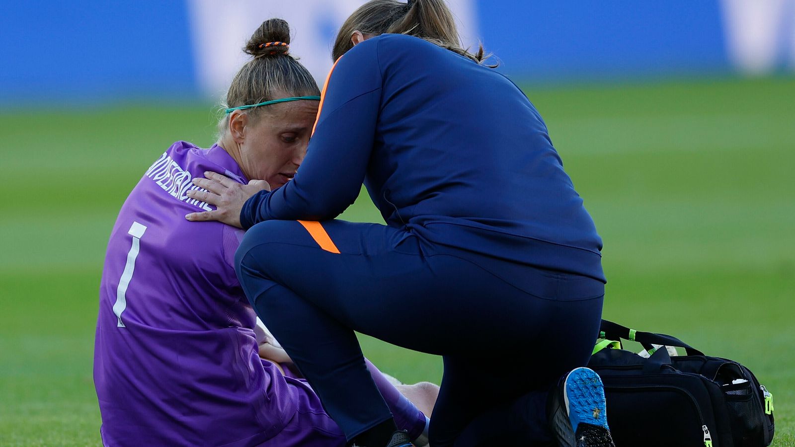 Sari van Veenendaal: Netherlands goalkeeper to miss rest of Women’s Euros with injury
