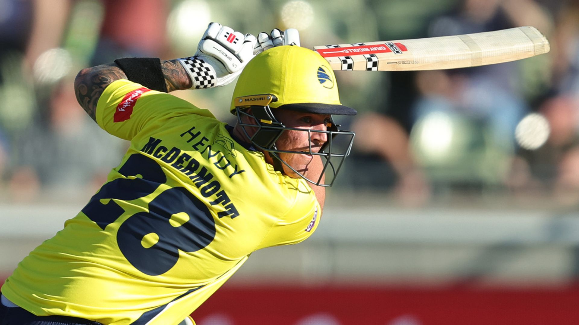 Hampshire hammer Birmingham to qualify for Finals Day