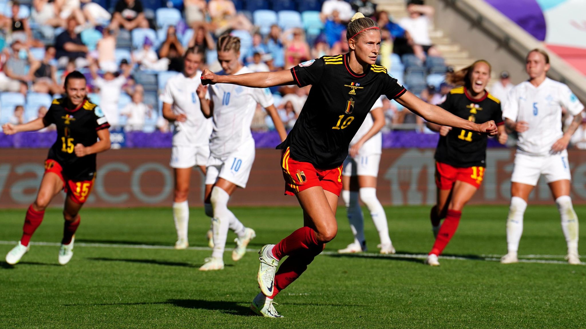 Belgium Women 1 1 Iceland Women Justine Vanhaevermaet Rescues A Point For Belgium Against Iceland In Group D Opener Football News Sky Sports