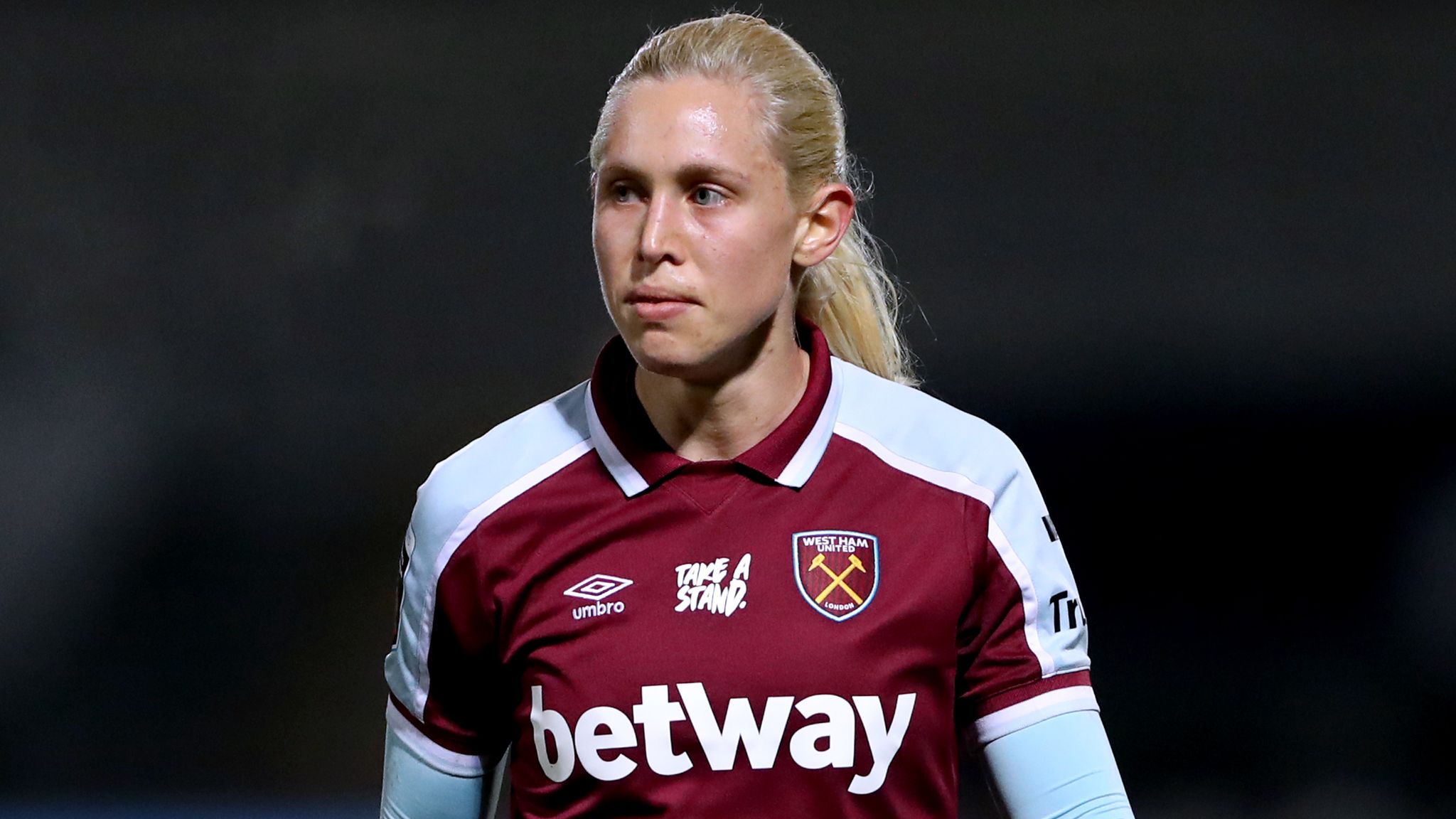 Katerina Svitkova: Chelsea sign attacking midfielder from West Ham ...