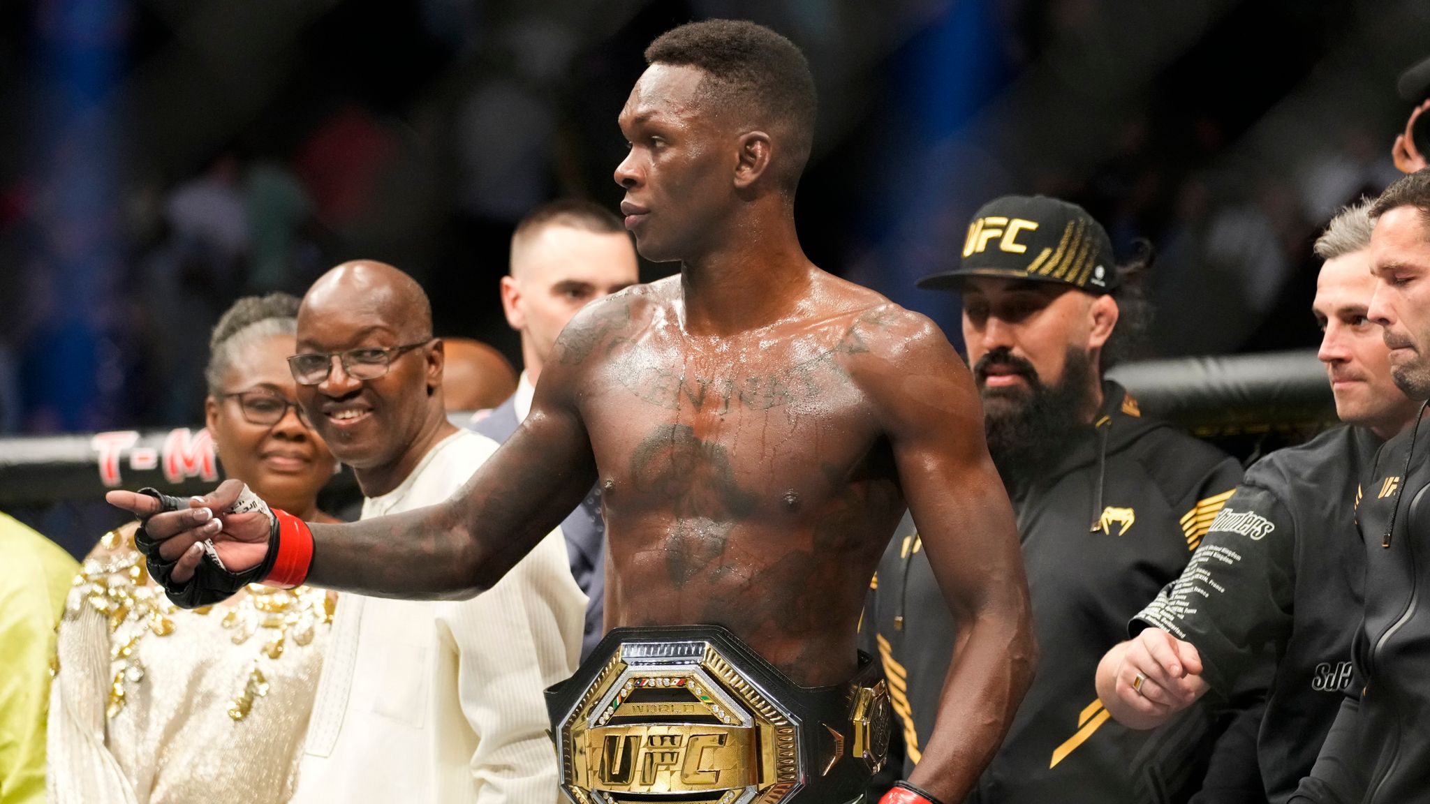 UFC 276 Israel Adesanya defeats Jared Cannonier to retain middleweight title, targets Alex Pereira next MMA News Sky Sports