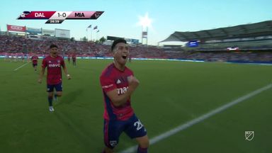 'Velasco! Golazo!' - FC Dallas' stunning free-kick