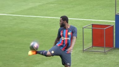 Kessie passes Barca's kick-ups test!