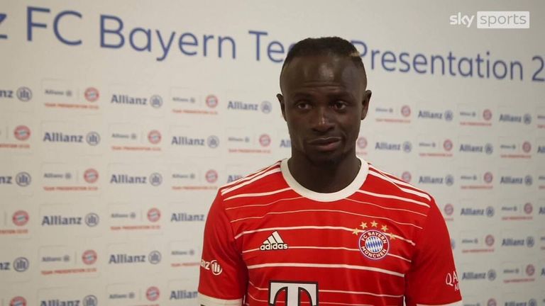 Bayern Munich win pre-season friendly 27-0 but Sadio Mane's face said it  all - Mirror Online