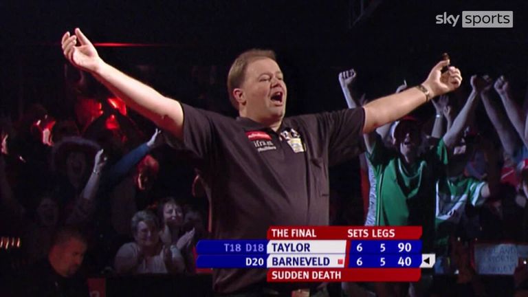 Gwynne kommentierte, als Raymond van Barneveld Phil Taylor besiegte, um 2007 die World Darts Championship zu gewinnen