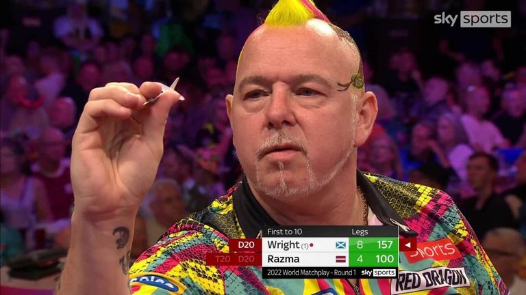 Wright inched closer to victory with his huge 157 checkout