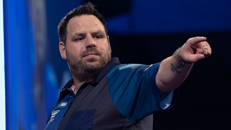 Lewis wins first PDC ranking title since 2019