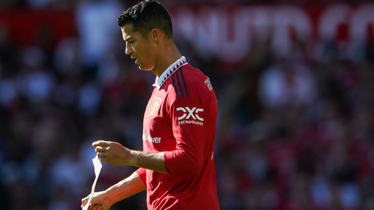 How can Ten Hag keep Ronaldo happy at Man Utd?