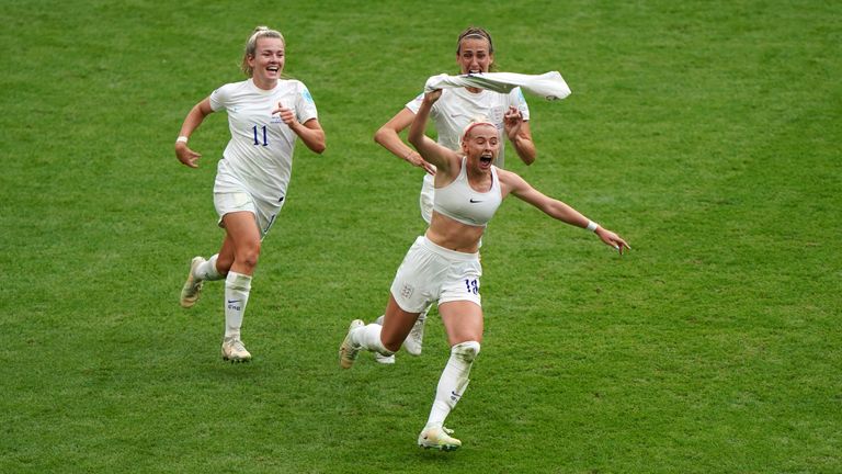 England's Chloe Kelly celebrates scoring their side's second goal of the game during the UEFA Women's Euro 2022 final at Wembley Stadium, London. Picture date: Sunday July 31, 2022.
