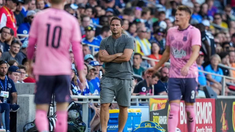 ST PAUL, MN - JULY 20: Manager Frank Lampard of Everton looks on during the first half against Minnesota United FC at Allianz Field on July 20, 2022 in St Paul, Minnesota. (Photo by Brace Hemmelgarn/Everton FC via Getty Images)