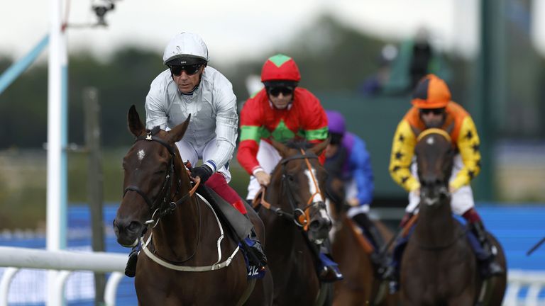 Forest Falcon and Frankie Dettori win the Chesterfield Cup at Goodwood