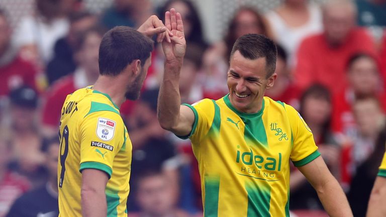 John Swift is congratulated by Jed Wallace after equalizing for West Brom