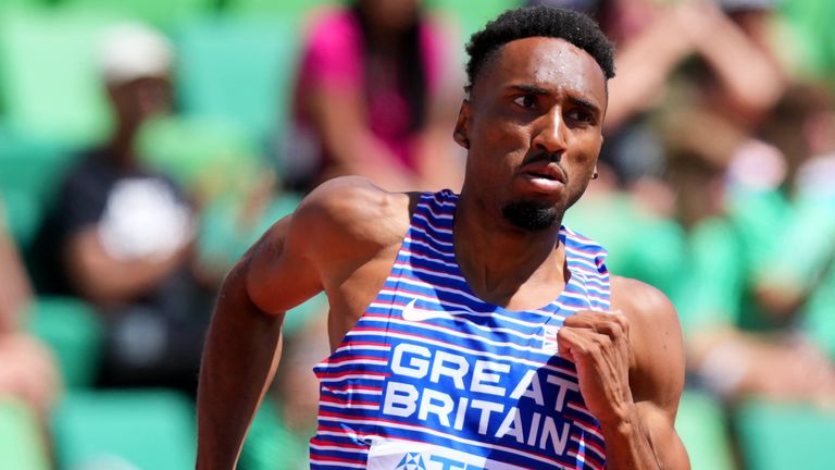 Matt Hudson-Smith eased into the 400m final at the World Championships