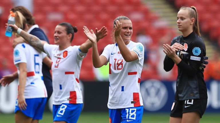 The Dutch holder celebrated qualifying for the quarter-finals after being late to beat Switzerland