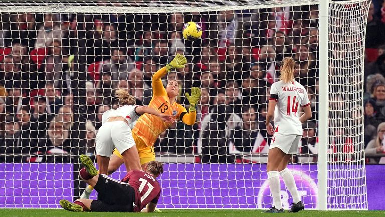 Popp has history of scoring against England at Wembley - finding the net in 2-1 German victory in 2019