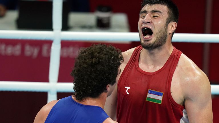 Richard Torrez confronts Bakhodir Jalolov in the Olympic final. (Photo: Adam Davy/PA Archive/PA Images)