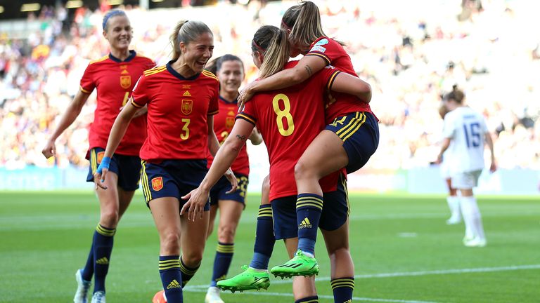 Contenders Germany and Spain to square off; Denmark face Sweden