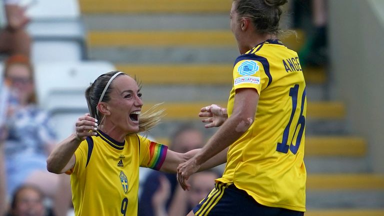 Sweden win Group C after thrashing Portugal