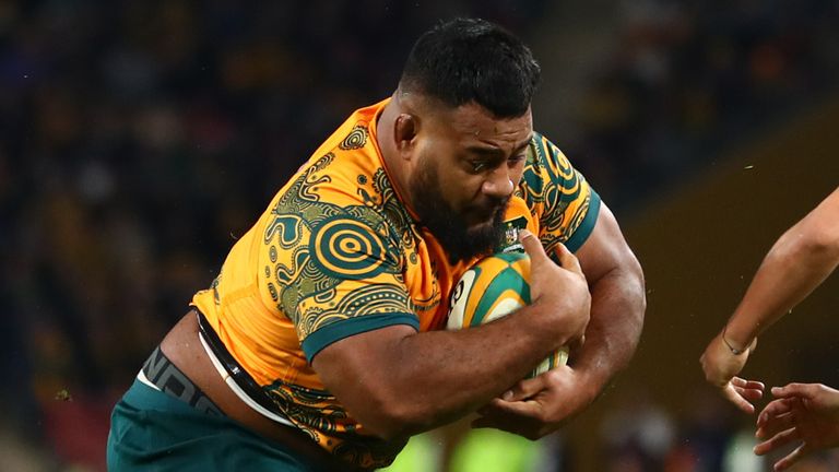 BRISBANE, AUSTRALIA - JULY 09: Taniela Tupou of the Wallabies runs the ball during game two of the International Test Match series between the Australia Wallabies and England at Suncorp Stadium on July 09, 2022 in Brisbane, Australia. (Photo by Chris Hyde/Getty Images)