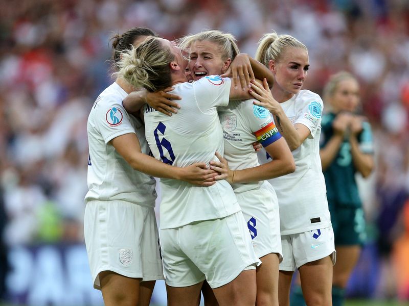 England 2-1 Germany (aet): Toone and Kelly strike as super subs clinch Euro  2022 final glory - myKhel