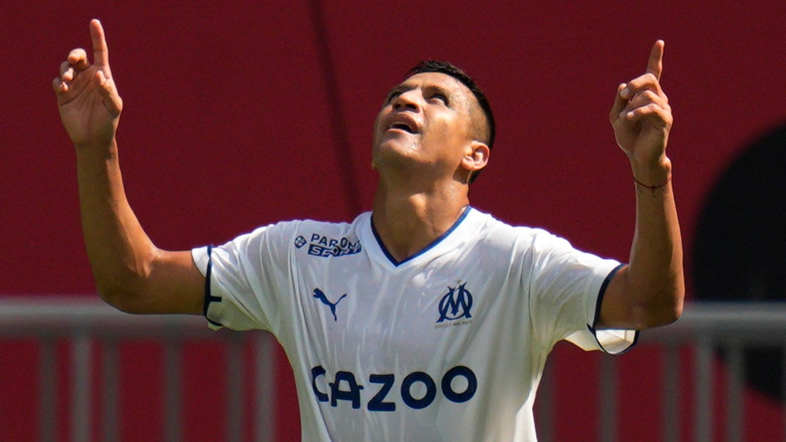 Alexis Sanchez scores twice for Marseille but PSG held at Monaco  – European round-up