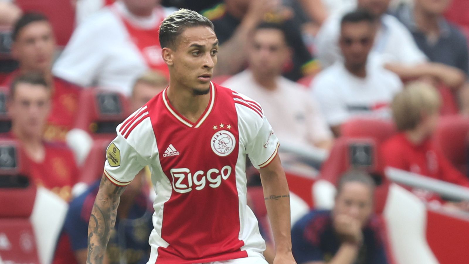 antony-manchester-united-close-to-agreeing-deal-near-gbp85m-with-ajax-for-brazilian-winger