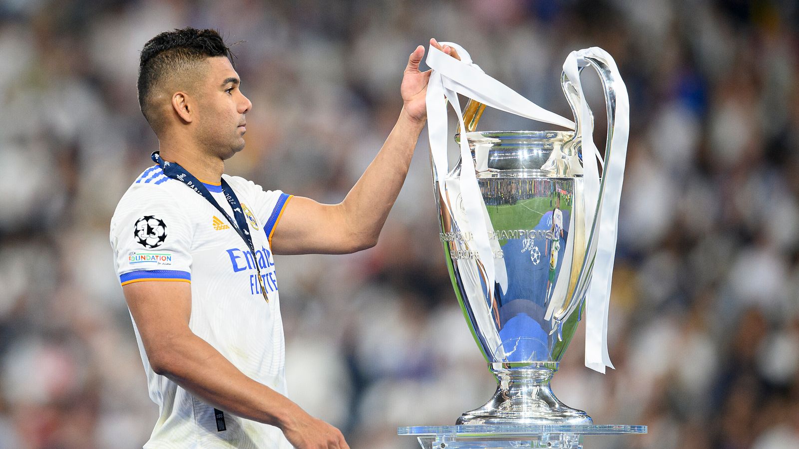 Man Utd in transfer talks with Real Madrid over Casemiro signing and remain  interested in Brighton's Moises Caicedo | News about transfer center -  Ukwithny