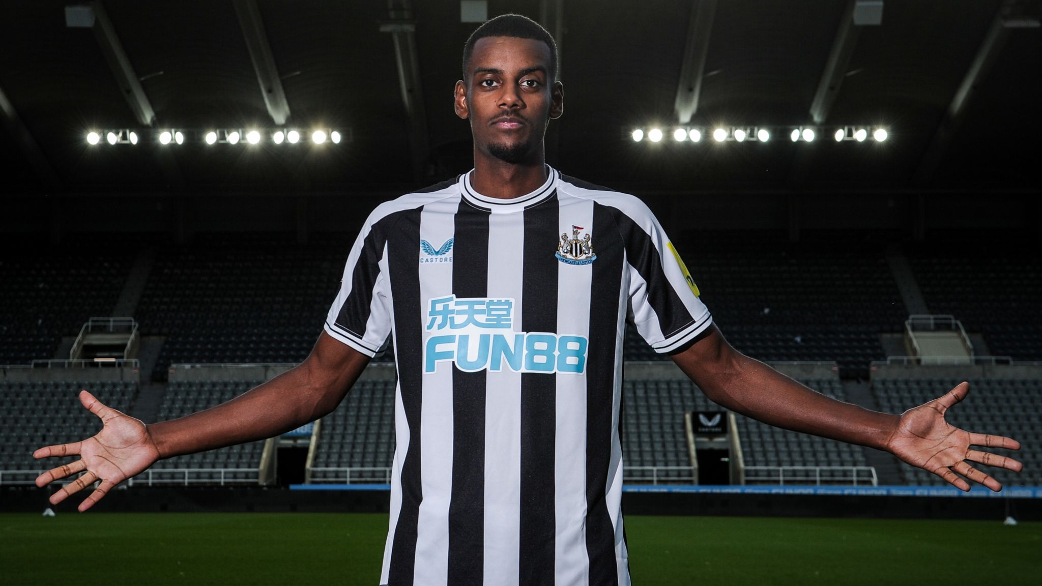 Alexander Isak: Newcastle sign striker from Real Sociedad for club-record  £63m | Football News | Sky Sports