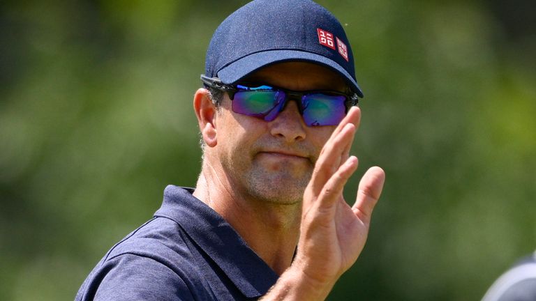 Adam Scott, of Australia, waves to the gallery after putting on the fourth green during the second round of the BMW Championship golf tournament at Wilmington Country Club, Friday, Aug. 19, 2022, in Wilmington, Del. (AP Photo/Nick Wass)