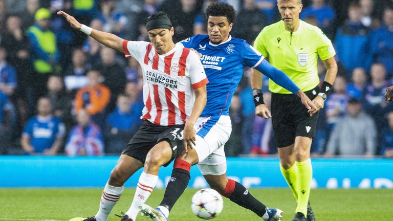 PSV's Erick Gutierrez and Rangers' Malik Tillman challenge for the ball