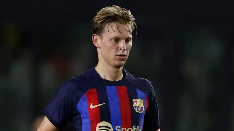 FORT LAUDERDALE, FL - 19 DE JULIO: El centrocampista de Barcelona Frenkie de Jong (21) durante un partido amistoso entre el FC Barcelona y el Inter Miami el 19 de julio de 2022 en el estadio DRV PNK en Fort Lauderdale, Florida.  (Foto de David Rosenblum/Icon Sportswire) (Icon Sportswire vía AP Images)