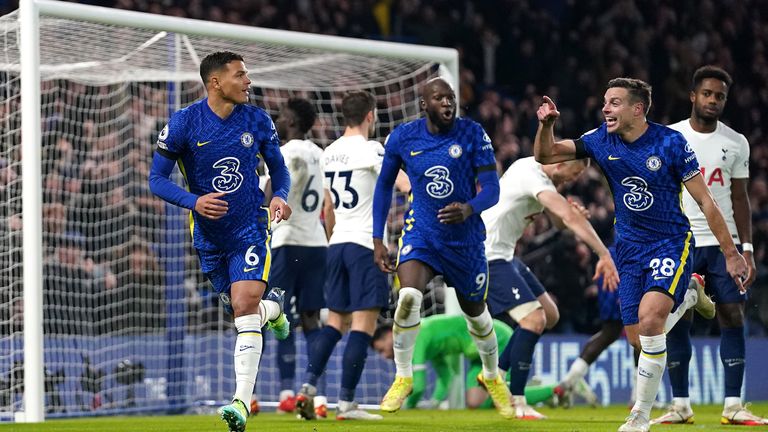 Chelsea&#39;s Thiago Silva (left) celebrates scoring their side&#39;s second goal of the game with team-mates Romelu Lukaku and Cesar Azpilicueta (right) during the Premier League match at Stamford Bridge, London.