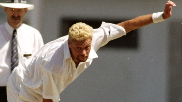 Heath Davis bowling for New Zealand A against England in 1997