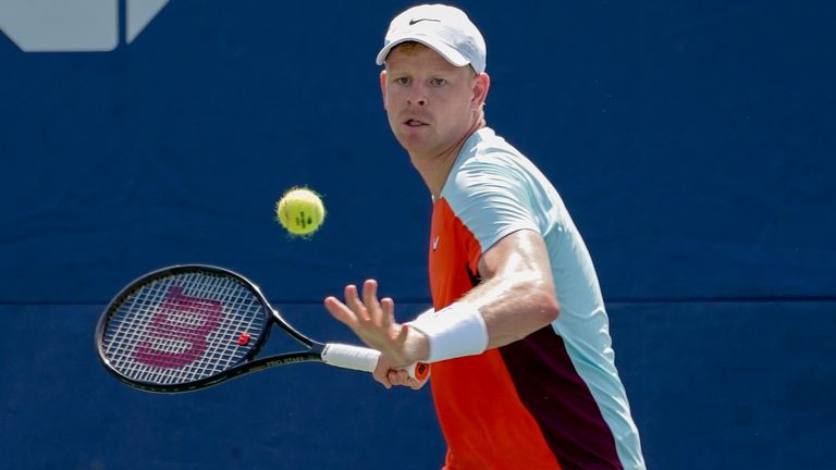 Kyle Edmund, of Great Britain, returns a shot to Casper Ruud, of Norway, during the first round of the US Open tennis championships, Monday, Aug. 29, 2022, in New York. (AP Photo/Mary Altaffer)